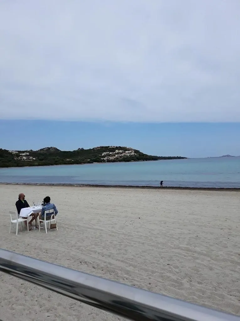 فيلا Palumbalza Marinella Sea مارينيلاّ